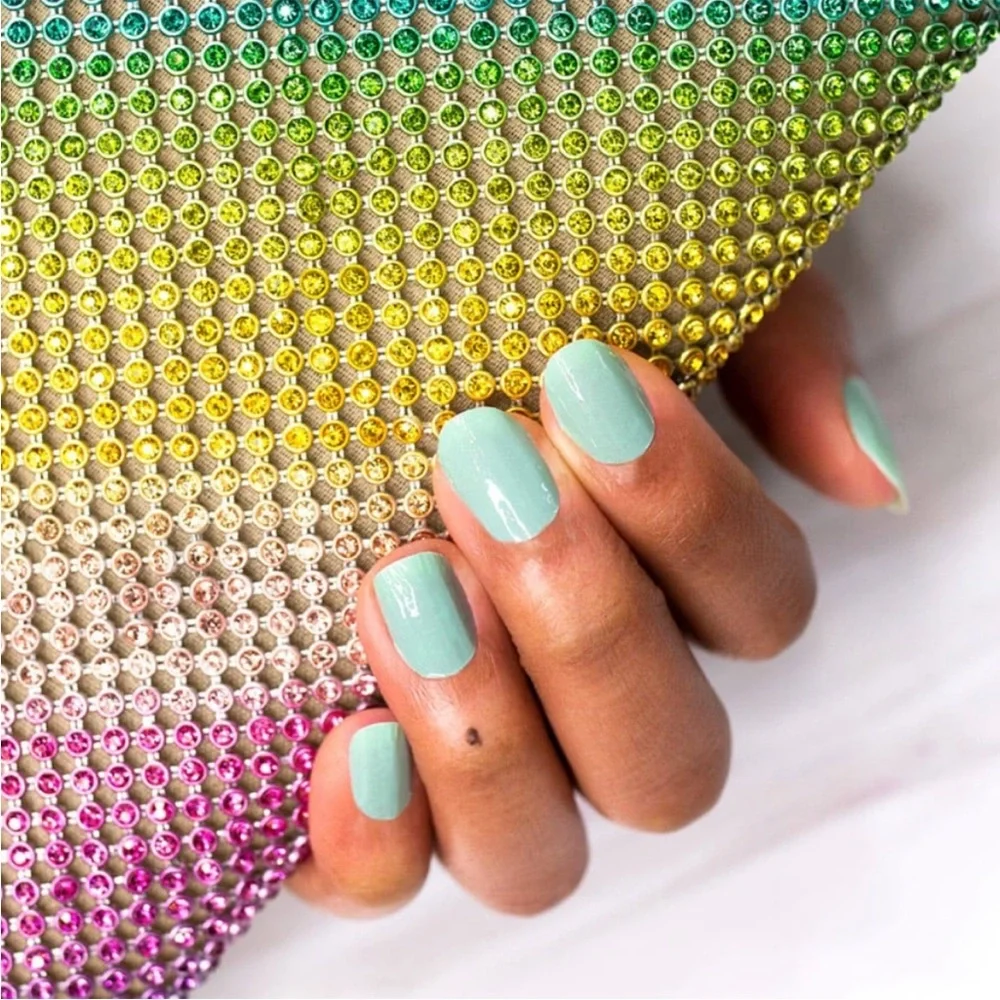 *Retired* Color Street: Oslo and Steady | Mint Green Pastel Spring Summer Pale